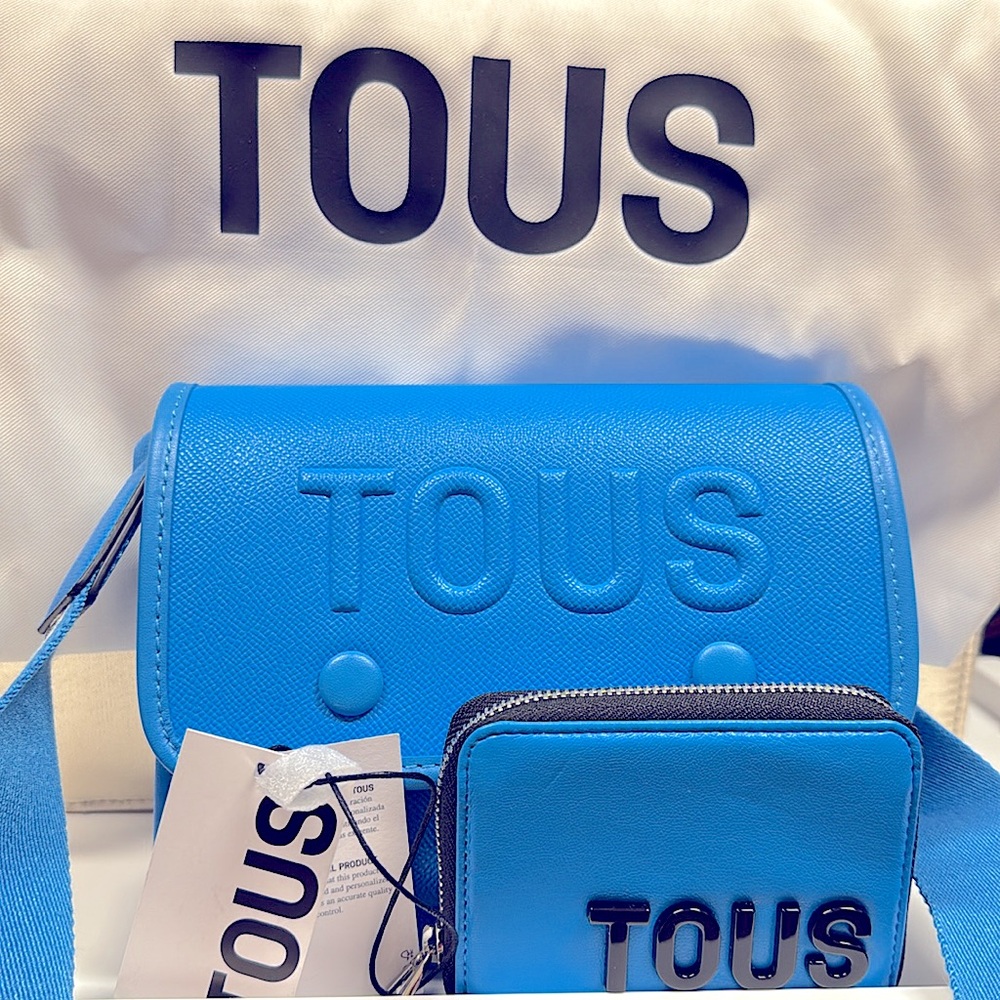 NEW‼️CROSSBODY TOUS LA RUE AUDREE & MATCHING WALLET in UNIQUE AZURE BLUE COLOR